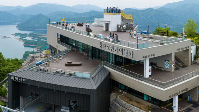 「窓を開ければ波が車内に？」海・森・湖を駆け抜ける、初秋の絶景ドライブコース