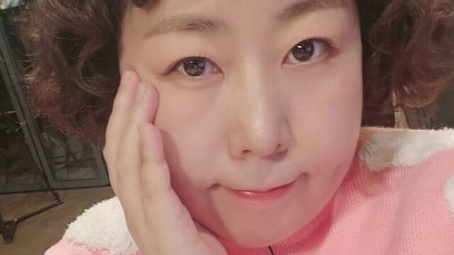「体重120kg」お笑い芸人シン・ギル、足元が崩れ落ちるハプニング発生！ウッドデッキに大穴「トゲが刺さって2時間大苦戦」