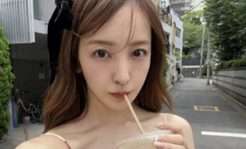 板野友美、脱衣所での撮影トラブルに批判殺到…「許可済み」の釈明も嘘だったことが発覚