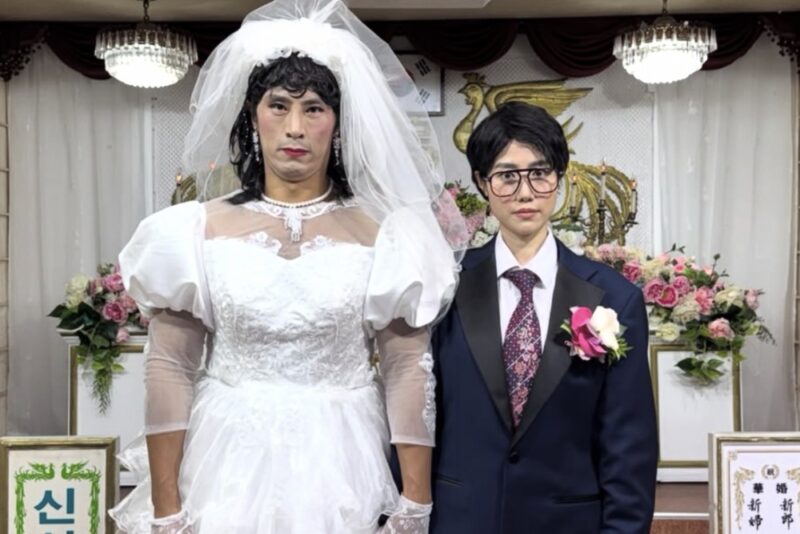 ウェディングドレス破れる？「ジョ・ユリ×キム・ジェウ」夫婦、13年目の結婚生活に輝き