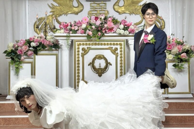 ウェディングドレス破れる？「ジョ・ユリ×キム・ジェウ」夫婦、13年目の結婚生活に輝き