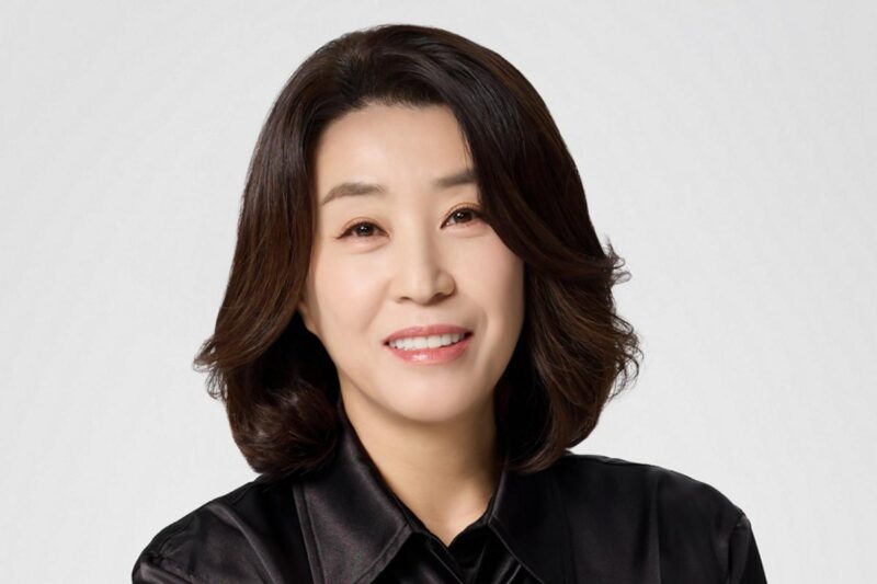 「国民の母」キム・ミギョン、急報にファン涙…突然の知らせに悲しみの声