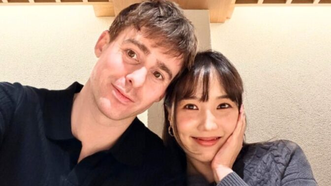 「イギリス男子」ジョシュの妻クッカビ、第1子出産後の突然の活動休止…その真の理由とは？「複数の要因が重なった」