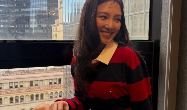 少女時代ヒョヨン、NYで魅せた変わらぬ美貌と圧倒的なプロポーション