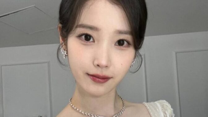 「別れ」のIU、再会へ…ファンからの関心爆発