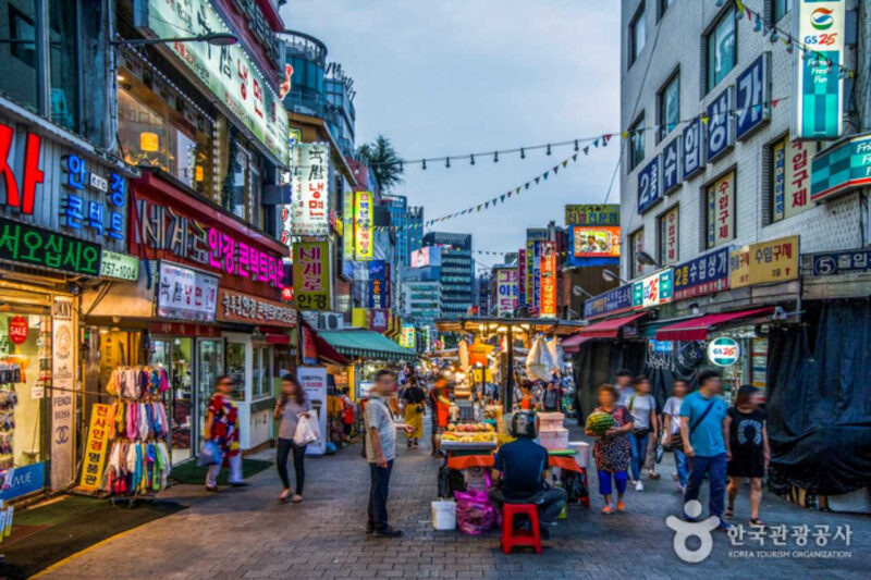「この方々こそ韓国の力！」深夜の市場で響く熱気、眠らぬ街の舞台裏