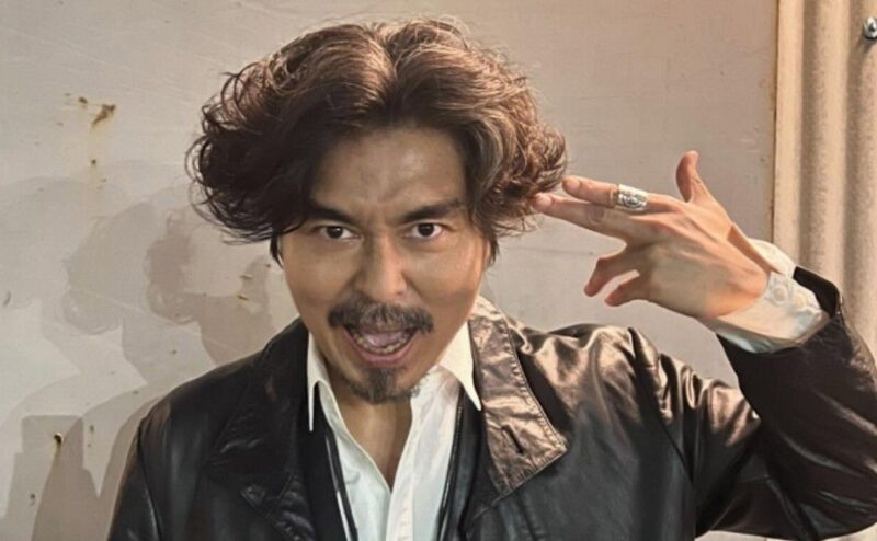 俳優と看板アナの夫婦が生放送中に「朗報」発表…結婚5年、52歳で「遅咲き子育て」