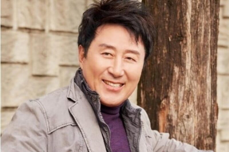 俳優ノ・ヨングクさん、心臓麻痺で急逝…悲しみの追悼続く