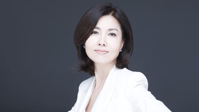あまりに美しすぎて…大学時代、男子学生が押し寄せたため教授が守った女子大生