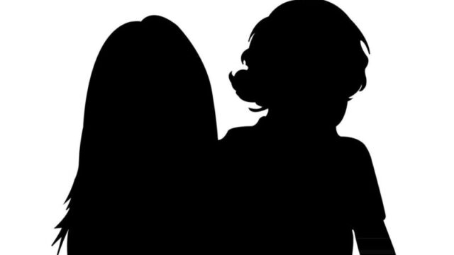 17歳女子高生、自室で出産…父親は「行方不明」に