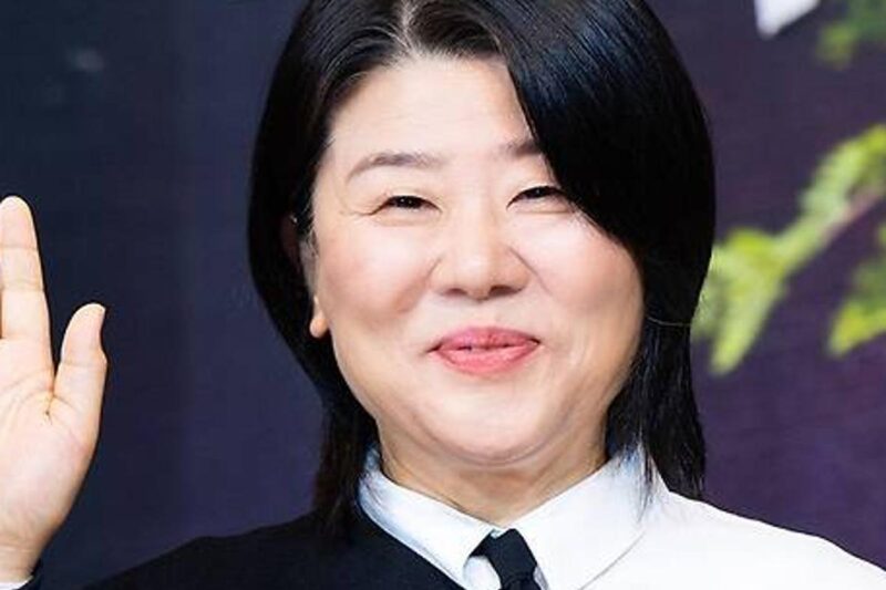 「未婚」イ・ジョンウン、待ちわびた吉報…「来る10月に♥」