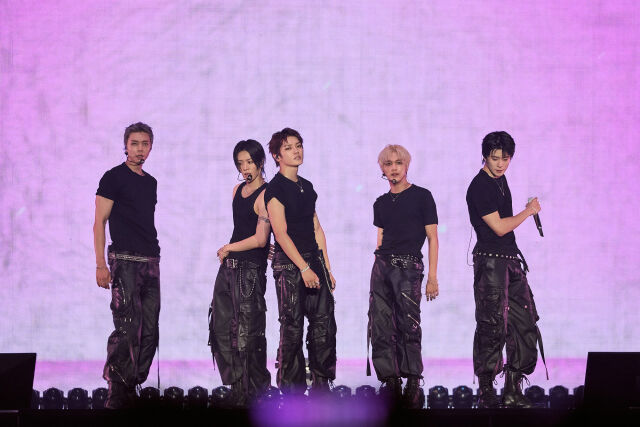 NCT 127、10周年を駆け抜ける決意。ソウル公演で見せた進化と絆