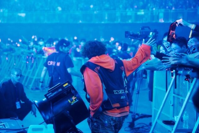 バウンディ、初の単独来韓で3万人動員…インスピアーアリーナが歴代最多観客記録