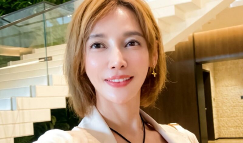 「18年に結婚に終止符」女優、元夫をDV容疑で告発…「診断書入手」