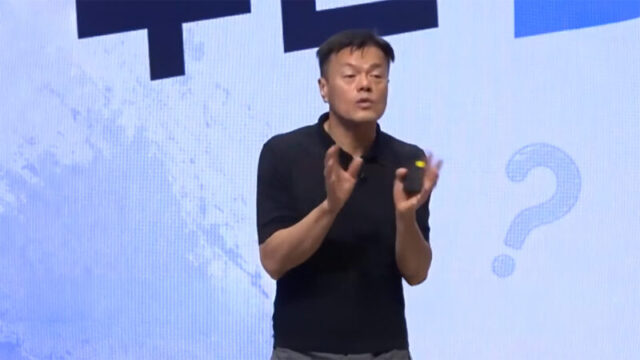 JYP株価が1年で半減、問われるオーナーリスク。創業者J.Y. Park氏の「宗教的発言」に株主から怒りの声