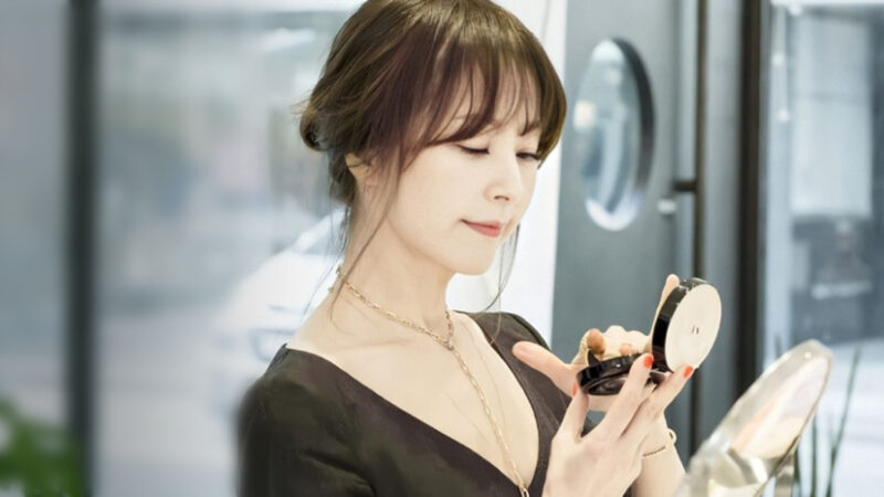 歩くだけで20代男性からアプローチされるという60代韓国女優