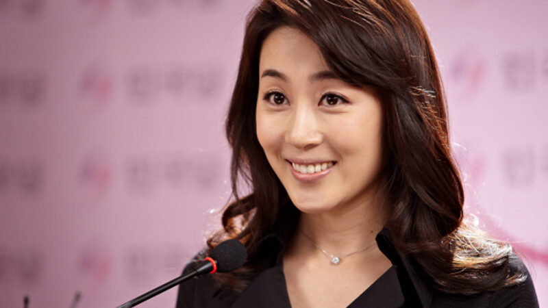 周囲から止められていた養子縁組を決行した女優の末路