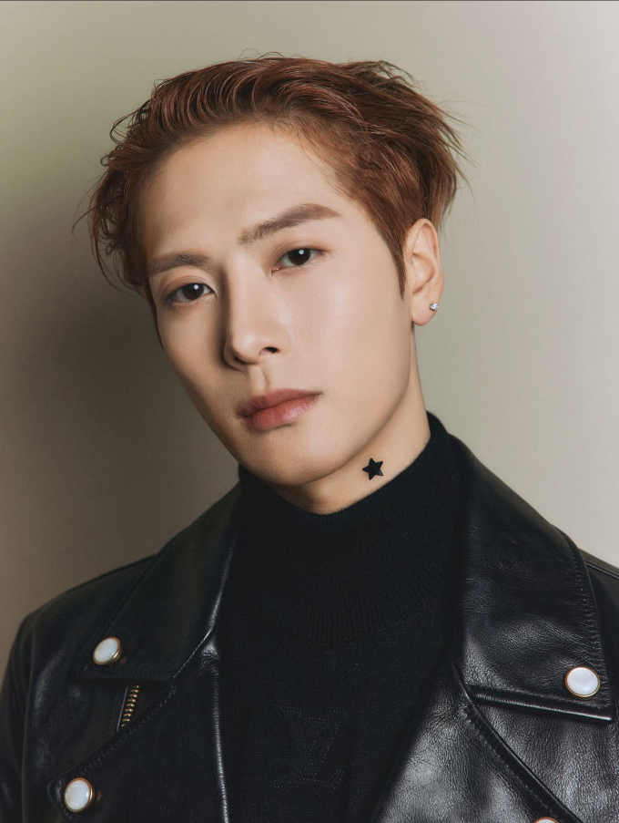 GOT7ジャクソン、(G)I-DLEウギとの長年の熱愛説を否定「現在は独身であり仕事が最優先」