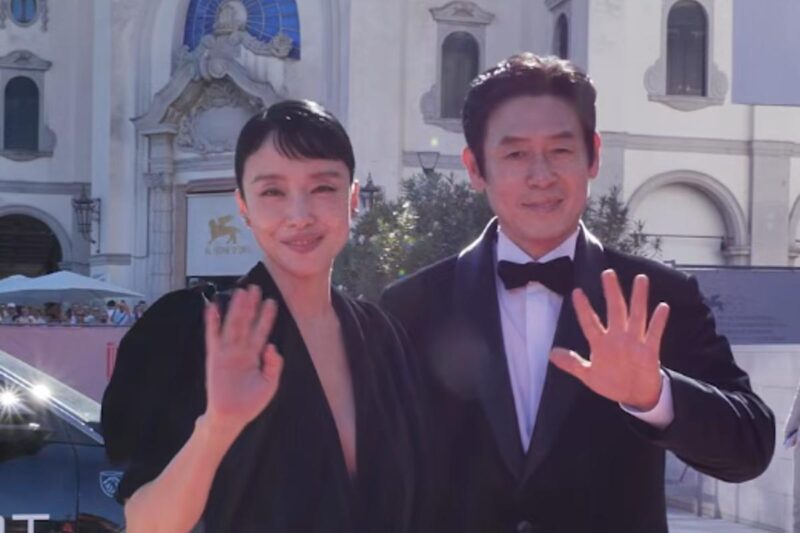 俳優チョン・ドヨン、イタリアへ…ファンから「感涙」の声