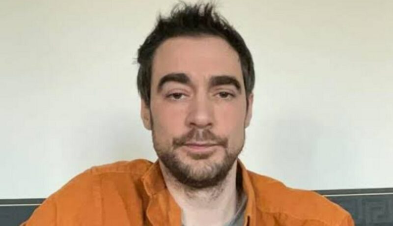 有名男性俳優、43歳で死去「腹帯手術の合併症で」…「がん末期のように生きる」