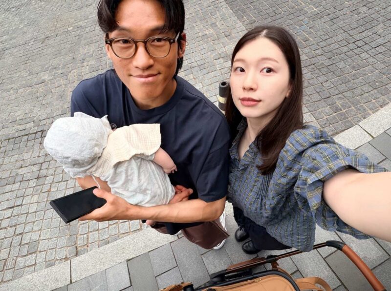 夫が海外勤務のため、一人で出産・百日祝いをこなした芸能人妻