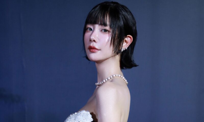 「MIT界との破局後、韓国を離れ活動。バーンコク映画祭で特別栄誉賞受賞」