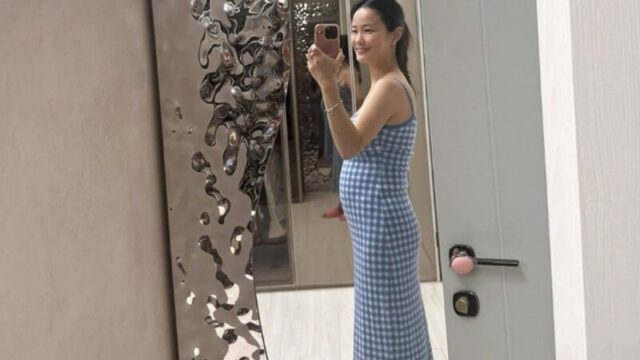 妊娠19週のキム・ジミンが抱いた「家族配慮駐車場」への素朴な疑問