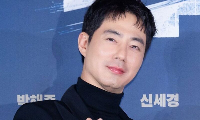 俳優キム・ギボンの妻とチョン・インソンの親密なハグ写真にネットで賛否両論