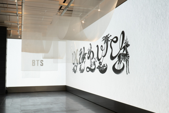 BTS公式グッズ「ダルマジュン」が龍山に集結！HYBE社屋で体験型ポップアップ開催