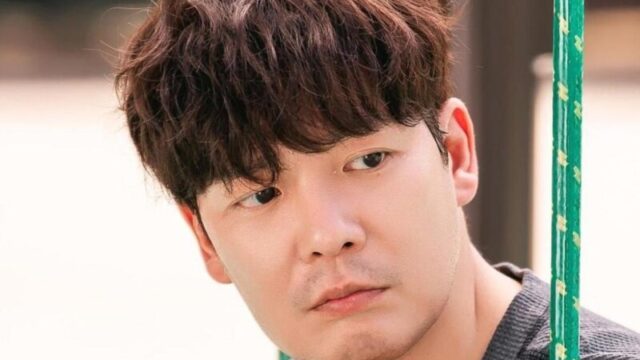 俳優カン・ウンタク、悲報を伝える…ファン・シネも「涙」