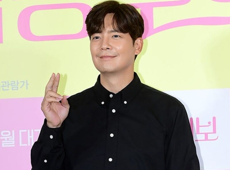 「愛はぽろぽろ」カン・ウンタク、亡き父が映画監督の故シン・ウチョル氏だと告白…闘病中に息子の主演作を密かに応援した涙の秘話