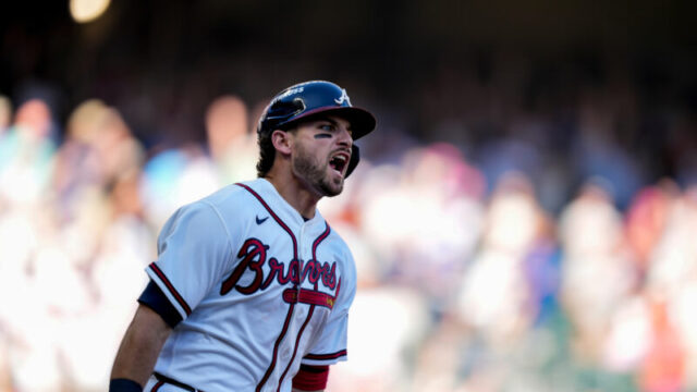 MLBポストシーズン：ブレーブスがライリーの逆転3ランで先勝、ホワイトソックスもアストロズを撃破