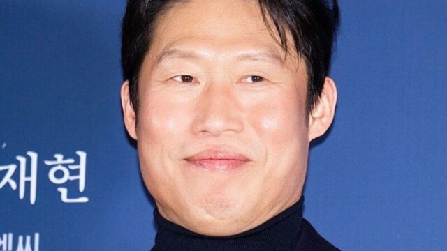 「歴史歪曲論争」ユ・ヘジン、ついにテロ被害に…