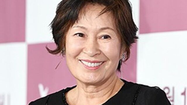 「キム・ヘジャさん、死なないで」…会場が涙の海に