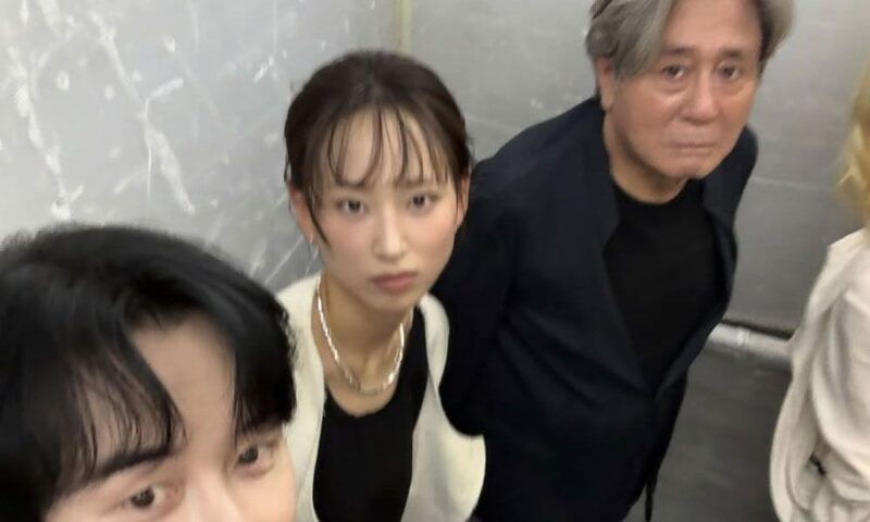 ハンソヒ、『インターン』のグループ写真で「消えた」こと明かし「さびしい」と語る…リュ・ヘヨン「また私を捕まえて」