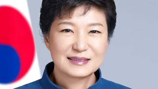 朴槿恵氏、ついに沈黙を破る…「たった一言」の重み