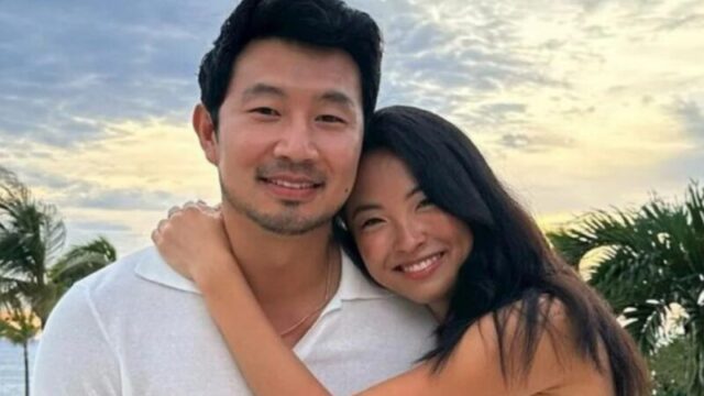 『シャン・チー』主演シム・リウがフランスで極秘結婚！4年越しの愛を実らせたお相手は大手音楽レーベル幹部