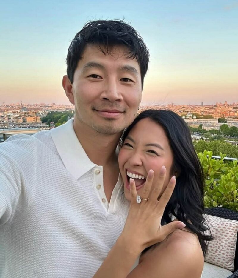 『シャンチ』シム・リウ、4年間の交際を経て非公開でフランスで結婚…相手は一般女性