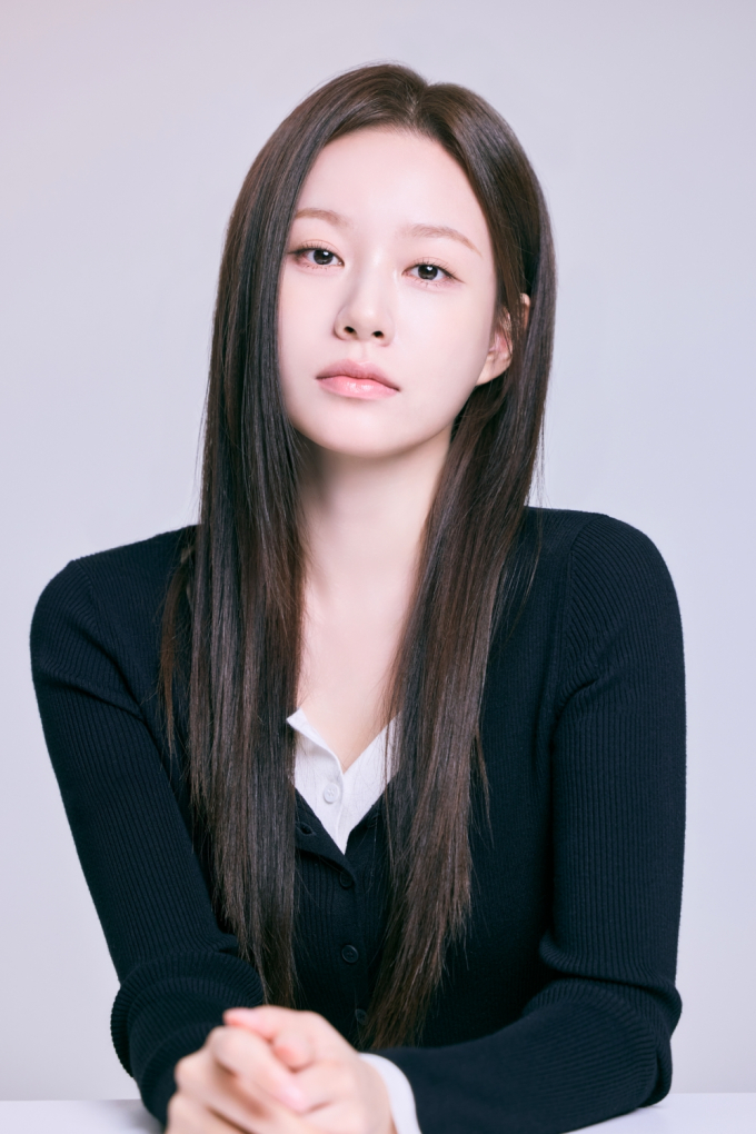 女優パク・ユナが「2026コリアドラマアワード」のMCに初挑戦！リュ・スンスらとの共演が話題
