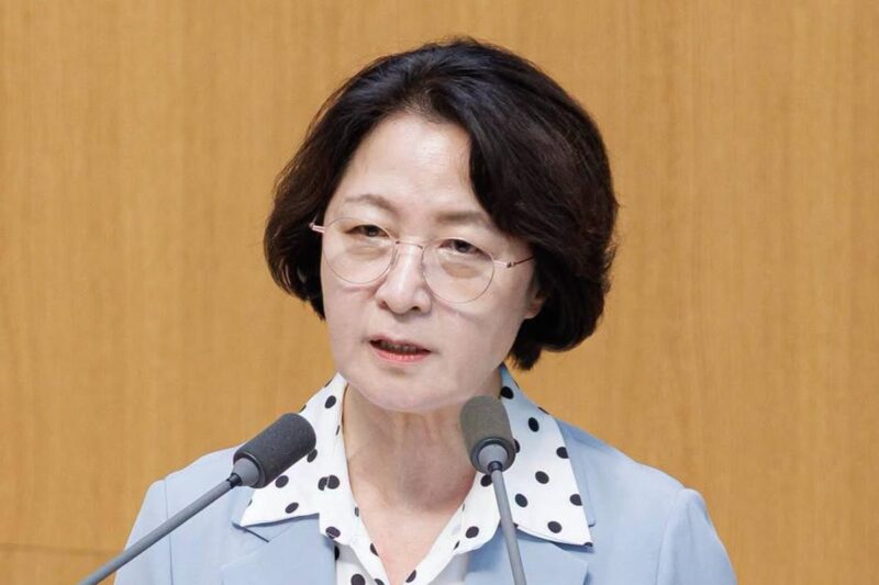 「叩くべきだ」…朴智元氏、秋美愛氏に向けた「警告」
