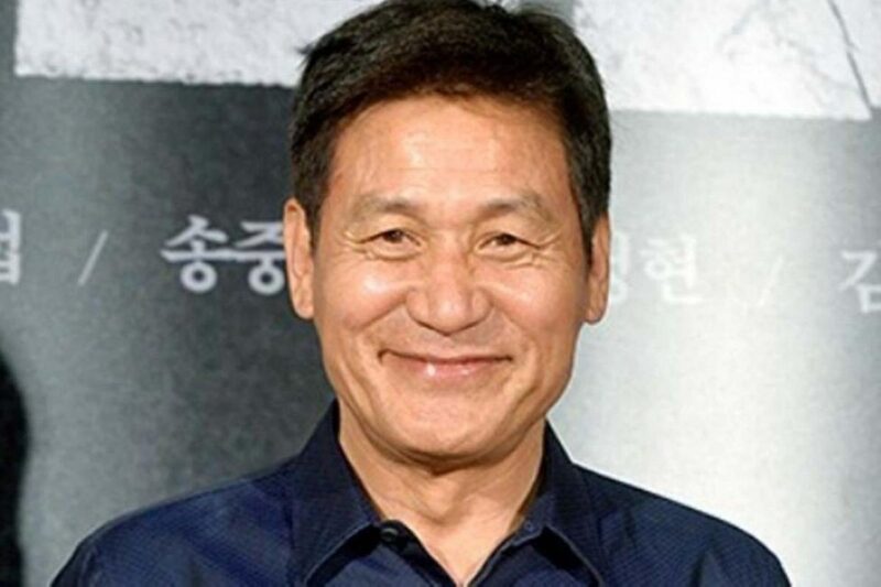 故アン・ソンギ、遅れて届いた悲報に「号泣」