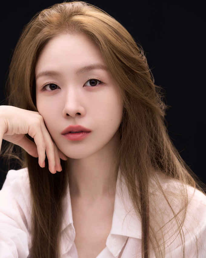 パン・ミナがSUNYULABと専属契約を締結、新たなプロフィール写真で魅せる女優の顔