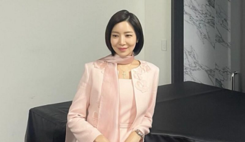 「165cm・45kg」ユン・セア、スリムの秘訣が判明…早朝出勤時も徹底「ヘルシー食」