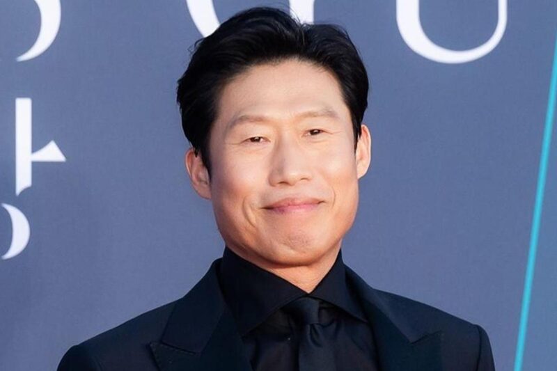 ユ・ヘジン、騒動の渦中で…見事な「慶事」に恵まれる