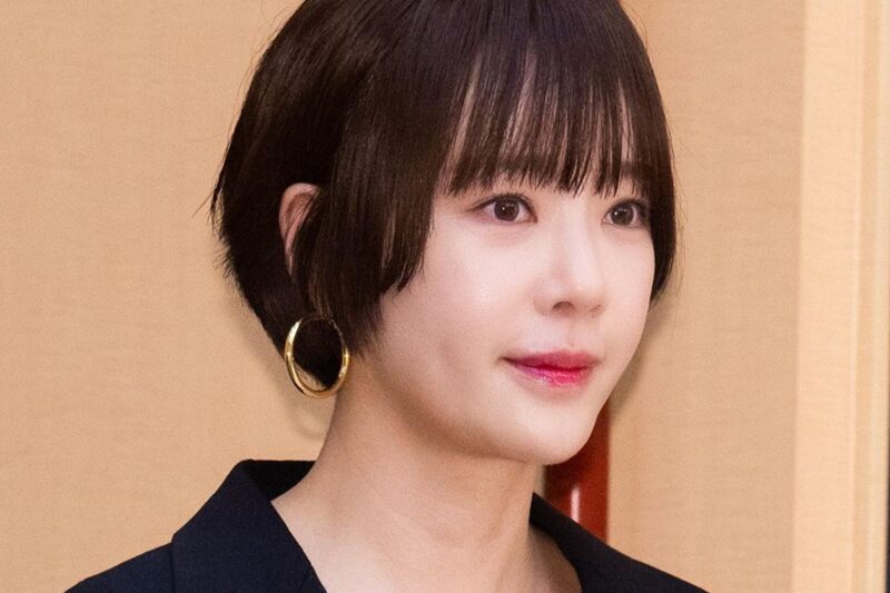 ファン・ジョンウム、体調不良を告白「体が良くない」