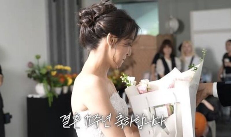 韓国女優・ハン・ゴウン、無職の夫からの「7돈の金の指輪」プロポーズに感動…結婚11年で「涙が止まらない」