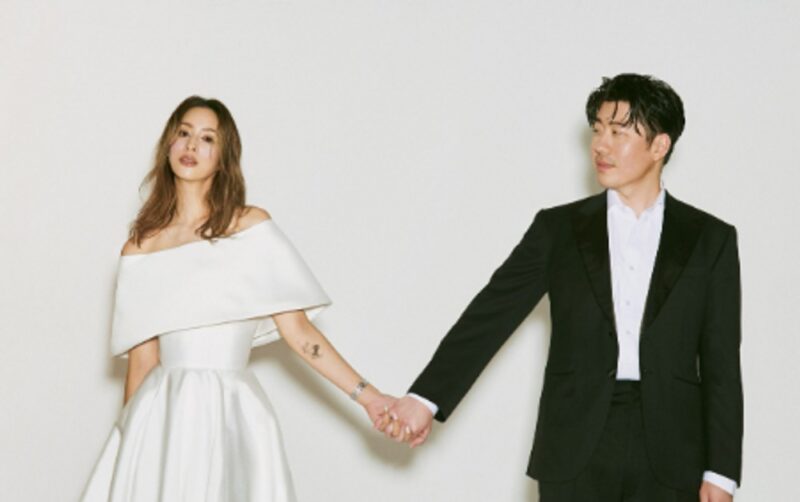 有名女優、美容事業家との電撃結婚を発表…眩しいウェディングドレス姿を公開