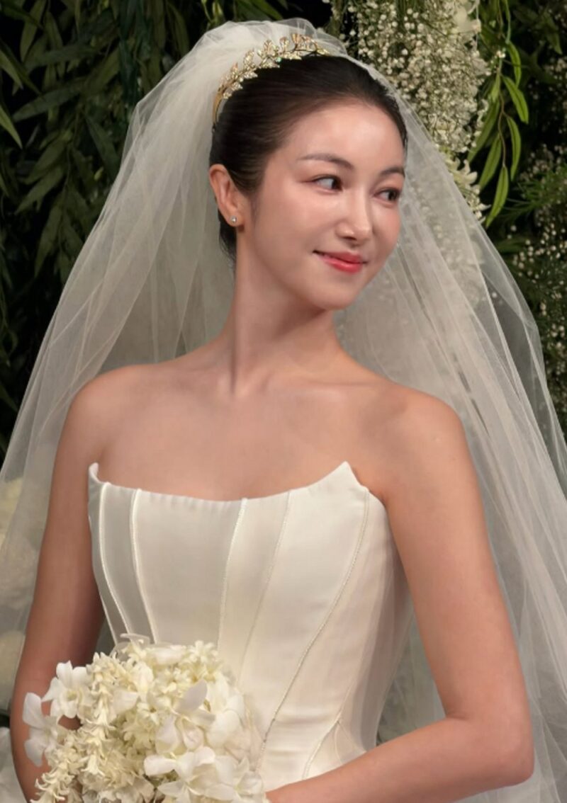 ’39세’ 김옥빈, 결혼 10개월 만 임신 발표하더니…아기방 꾸미는 ‘예비맘’ 일상 