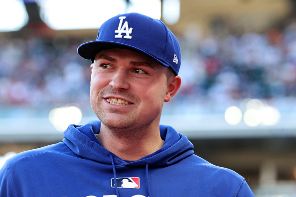 MLB優勝決定シリーズ開幕！ドジャース対ミルウォーキー、スクーバル対ミゼロウスキーの「史上最高」投手戦に注目