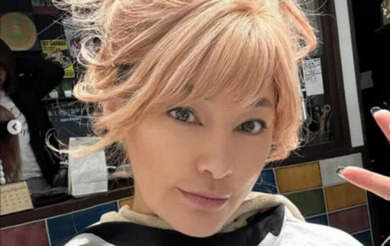 ‘암 투병’ 유명 女스타, 선 넘은 종교 권유→상술에 분통…”수상한 물 보내와”